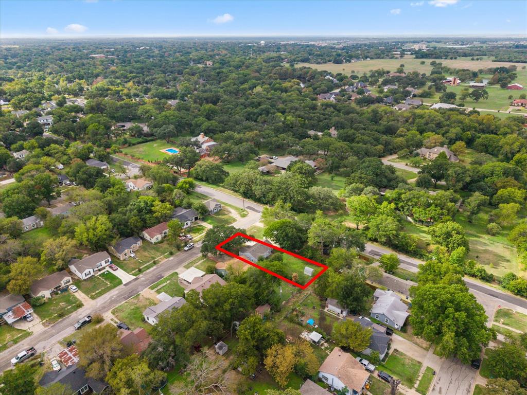 1610 Cherry Avenue, Corsicana, TX 75110
