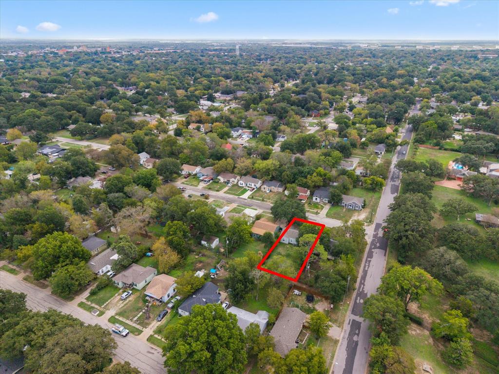 1610 Cherry Avenue, Corsicana, TX 75110
