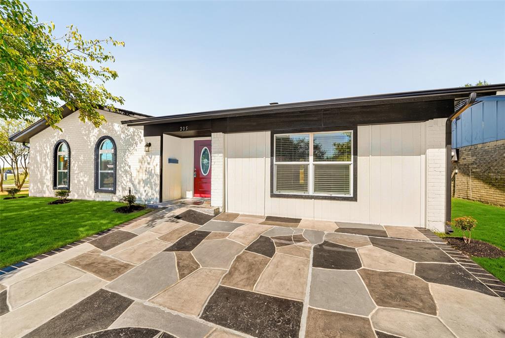 205 E Kearney Street, Mesquite, TX 75149