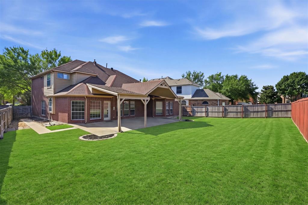 9006 Hogan Drive, Rowlett, TX 75089