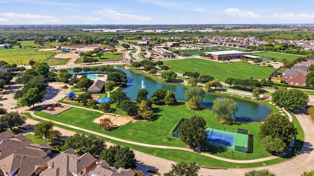9006 Hogan Drive, Rowlett, TX 75089