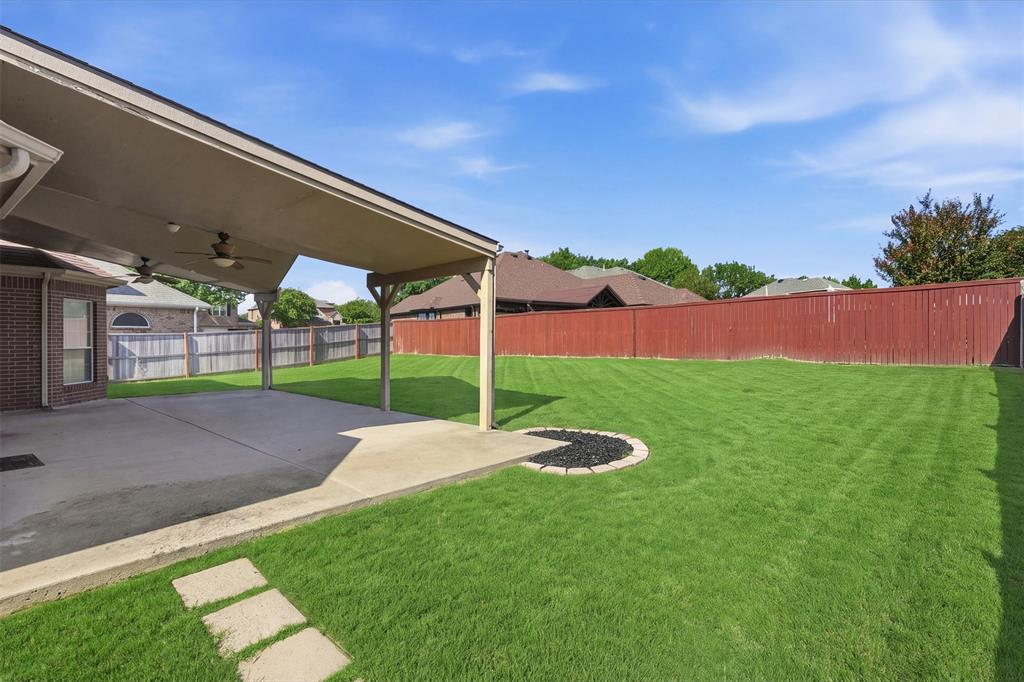 9006 Hogan Drive, Rowlett, TX 75089