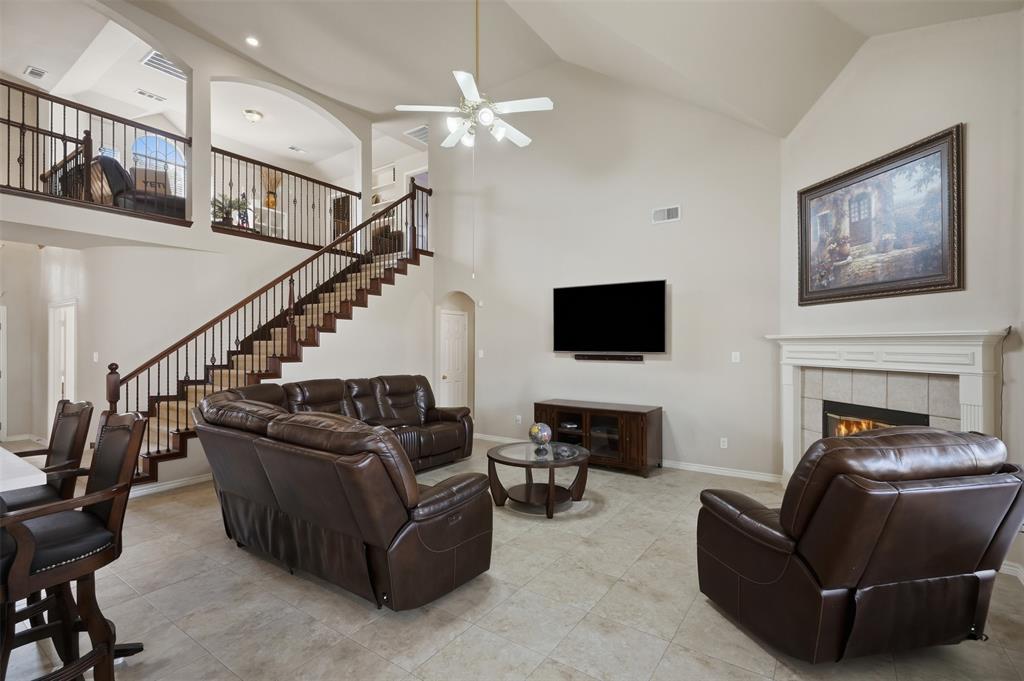 9006 Hogan Drive, Rowlett, TX 75089
