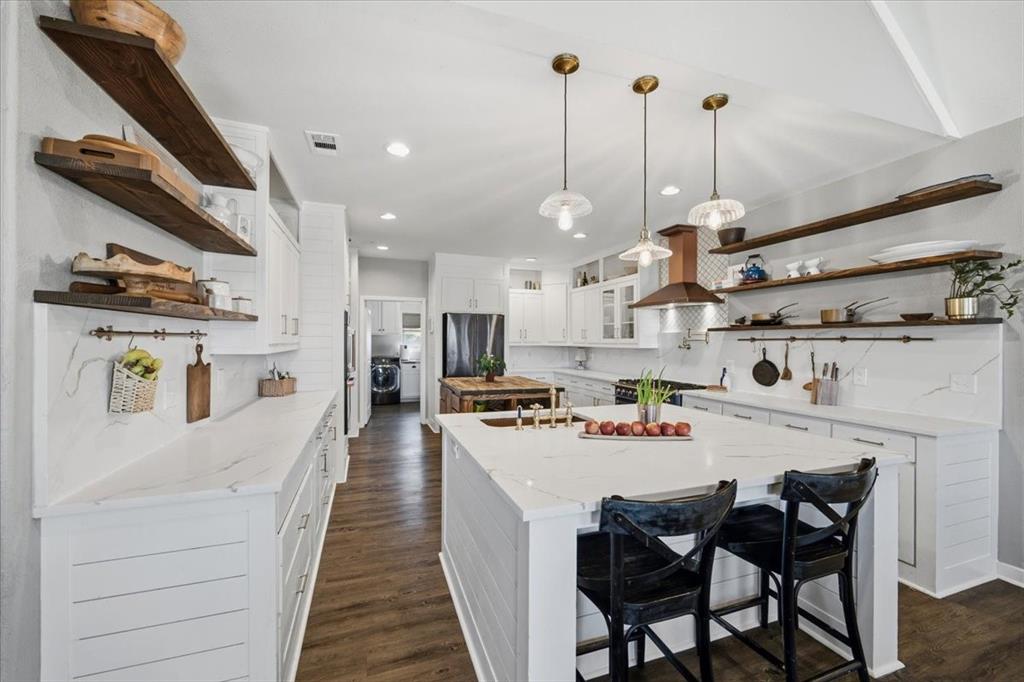 2811 Timber Rock Lane, Midlothian, TX 76065