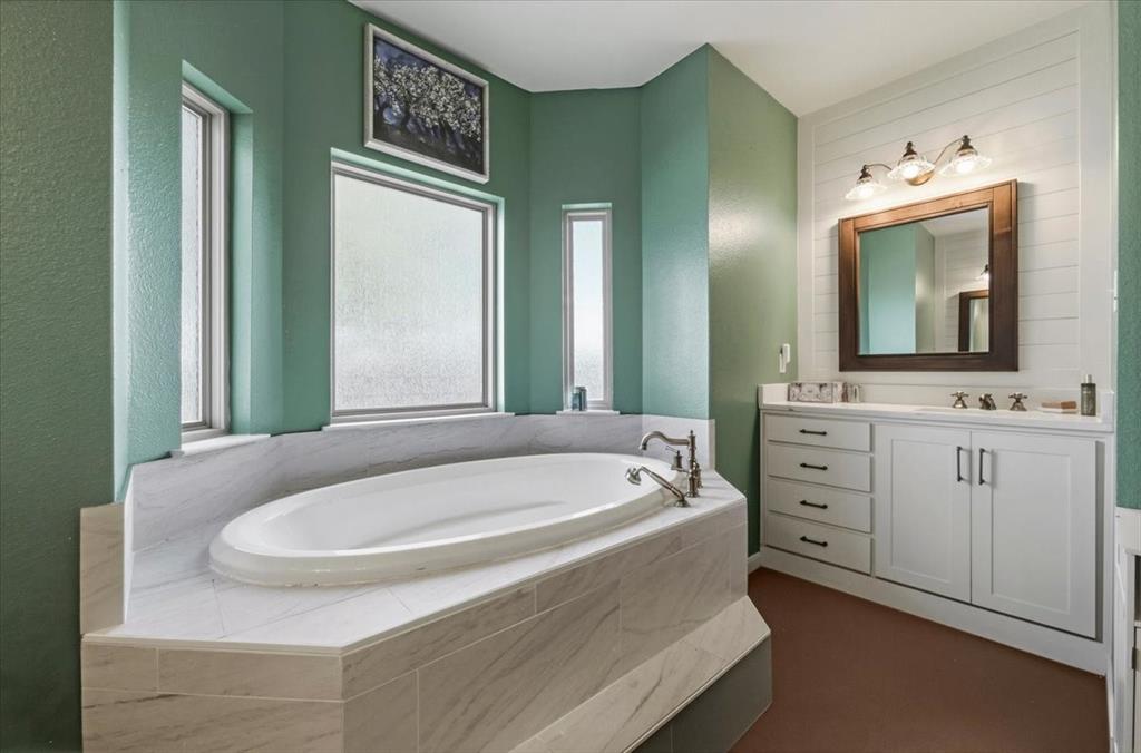 2811 Timber Rock Lane, Midlothian, TX 76065