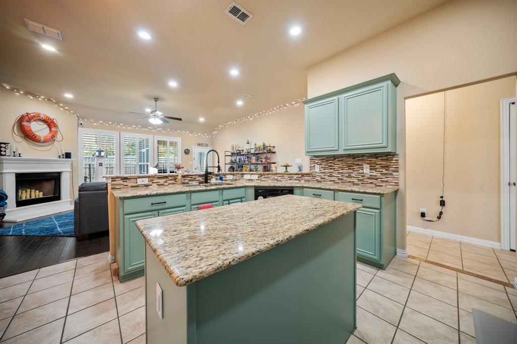 107 Jennie Court, Ferris, TX 75125
