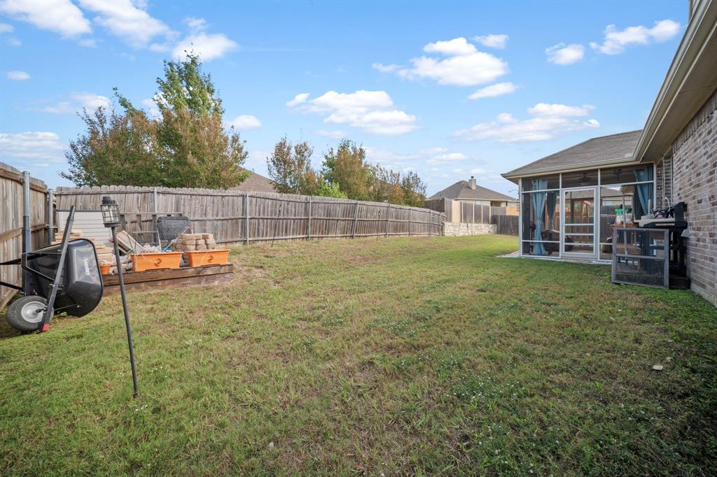 107 Jennie Court, Ferris, TX 75125