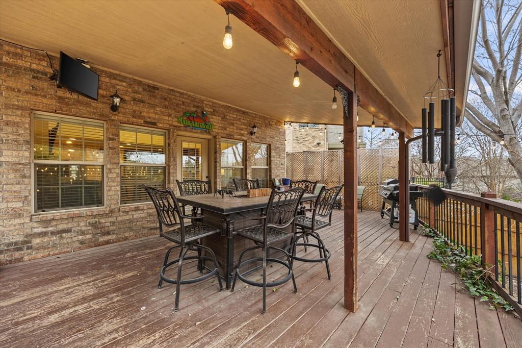 Enjoy outdoors here!
