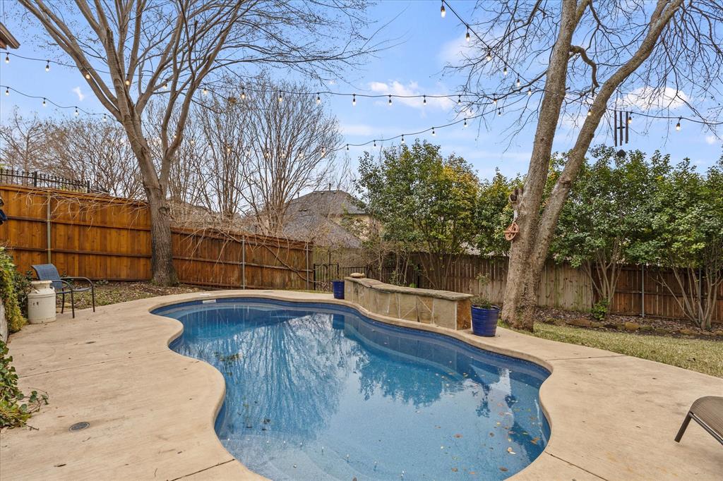 Plan your pool party here