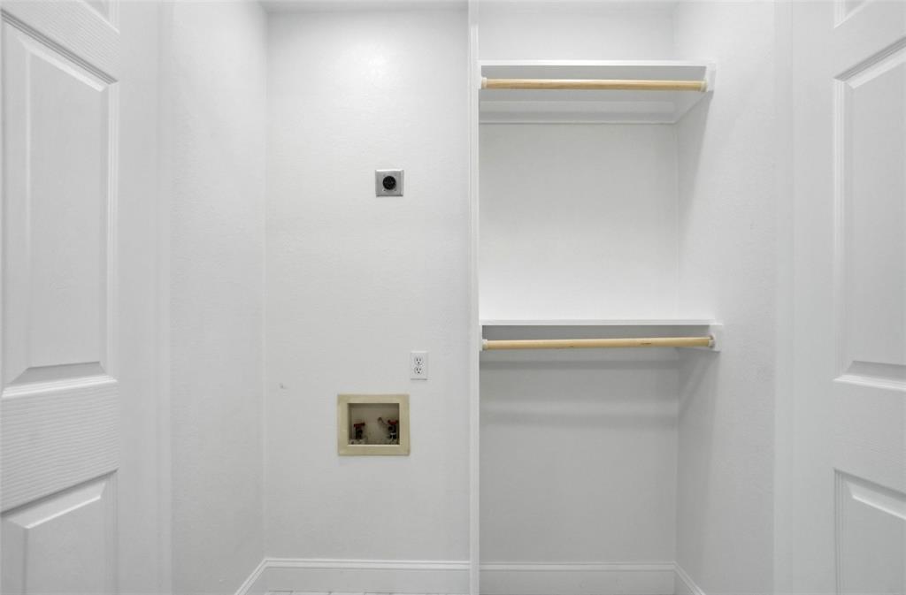 Stackable laundry and closet