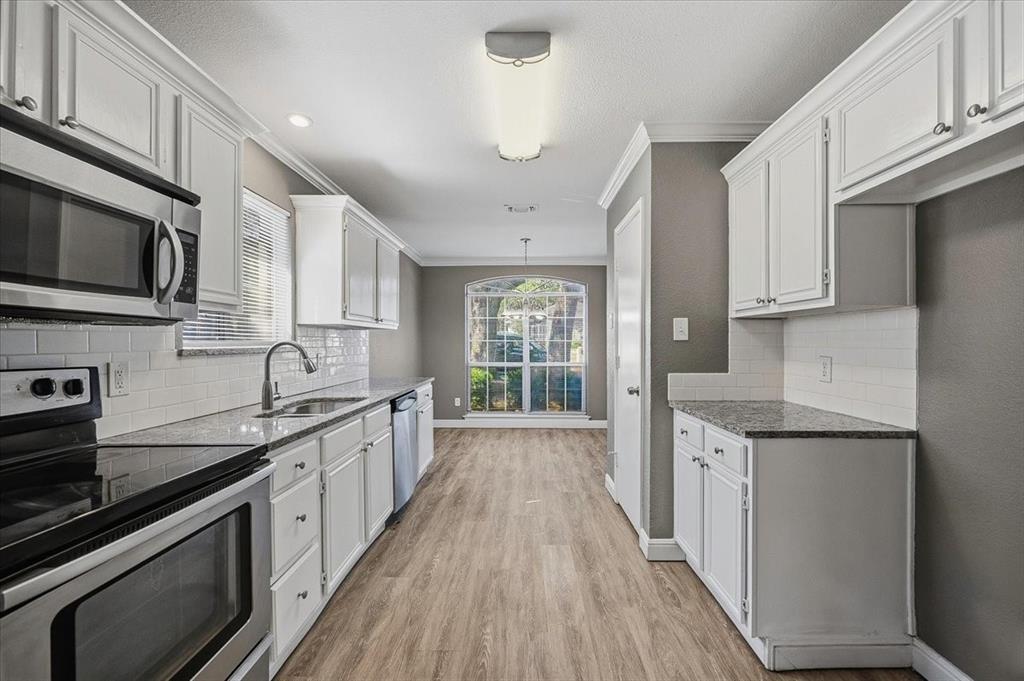 1211 Glen Creek Drive, Mansfield, TX 76063