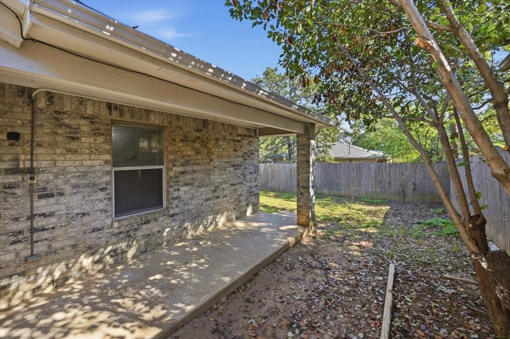1211 Glen Creek Drive, Mansfield, TX 76063