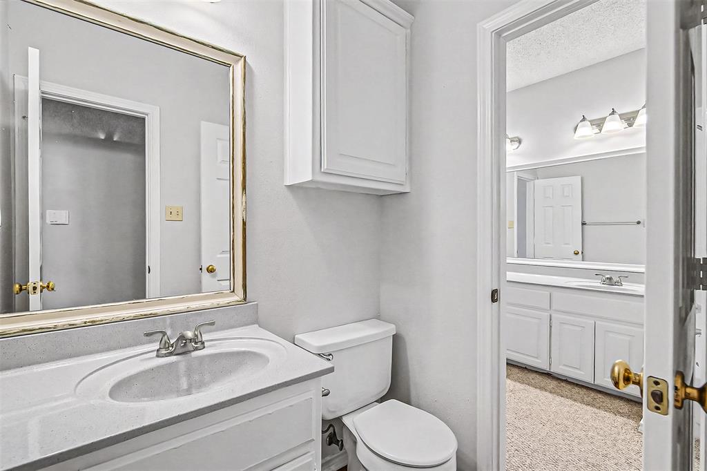 2880 Inniswood Circle, Arlington, TX 76015