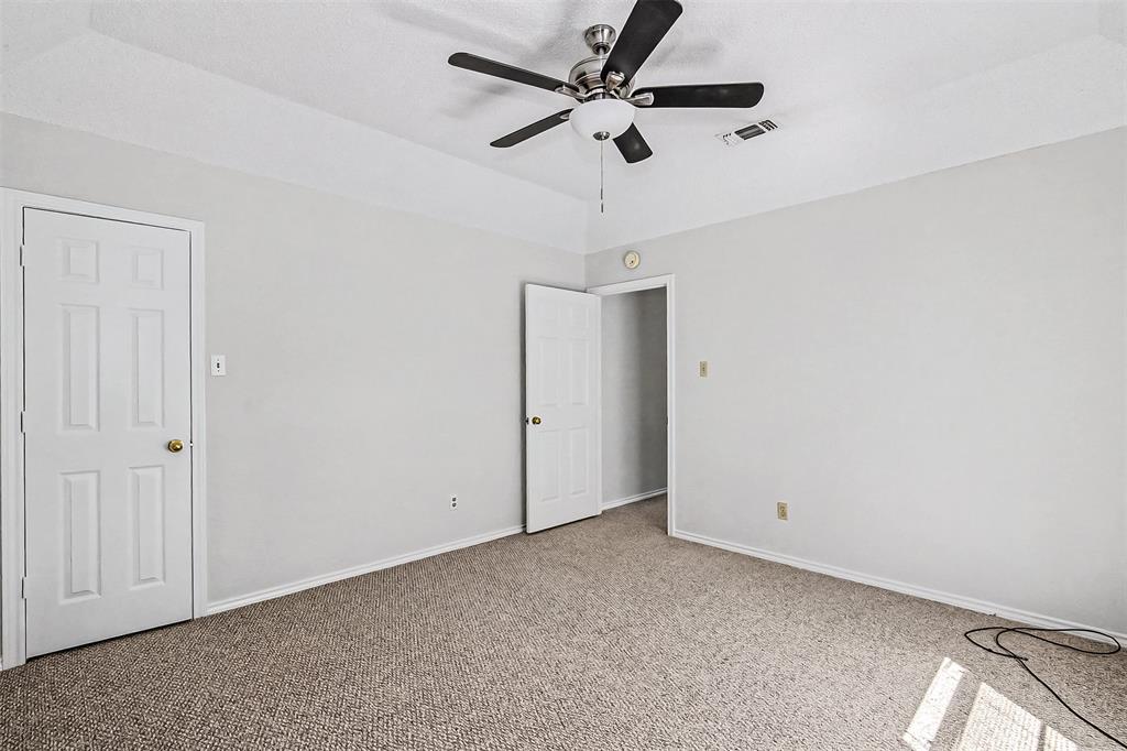 2880 Inniswood Circle, Arlington, TX 76015