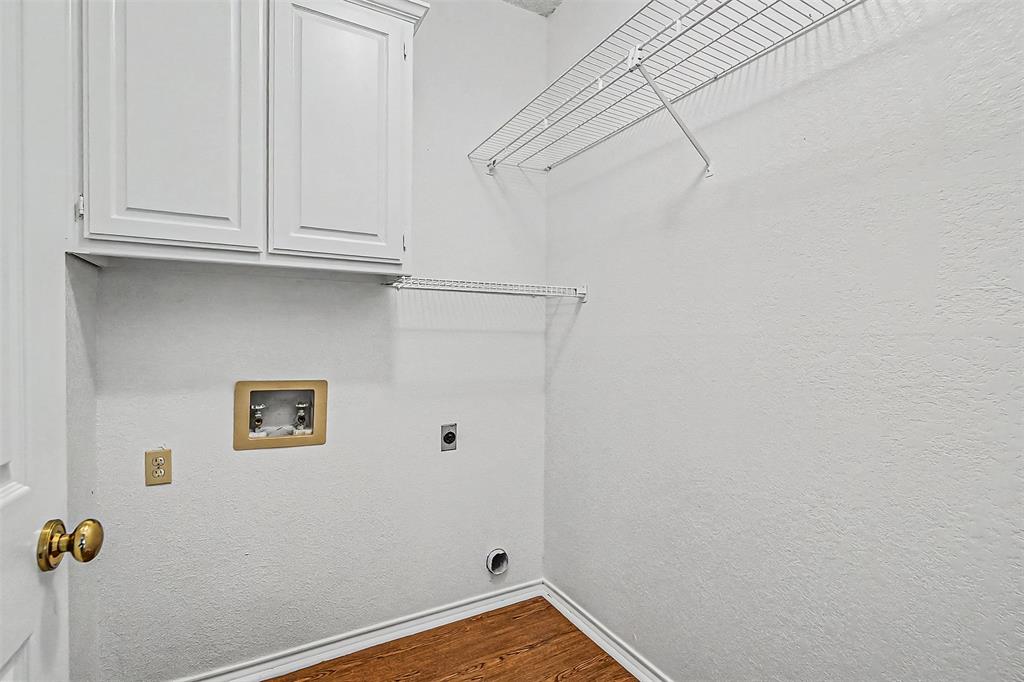 2880 Inniswood Circle, Arlington, TX 76015