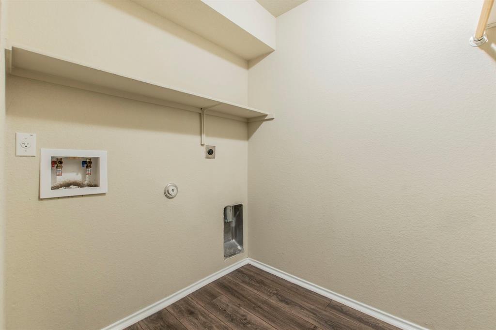 308 Chrislyn Street, Troy, TX 76579