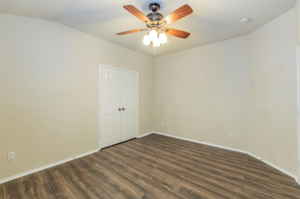 308 Chrislyn Street, Troy, TX 76579