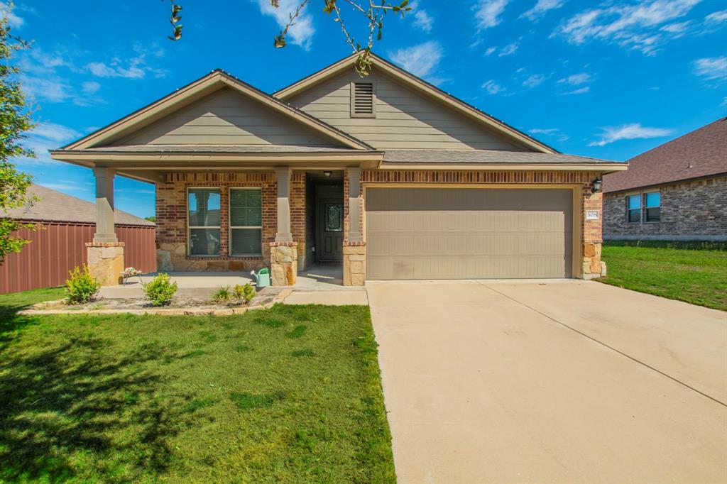 308 Chrislyn Street, Troy, TX 76579