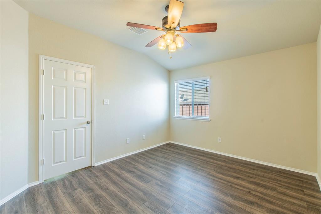 308 Chrislyn Street, Troy, TX 76579