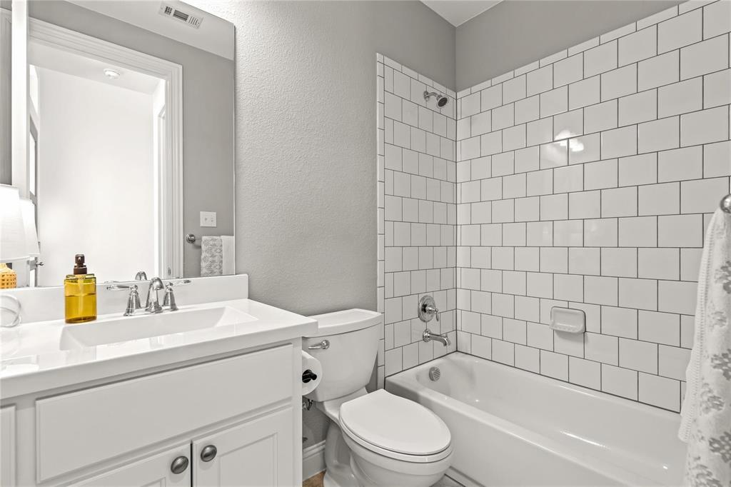 816 Hollett Court, Aledo, TX 76008