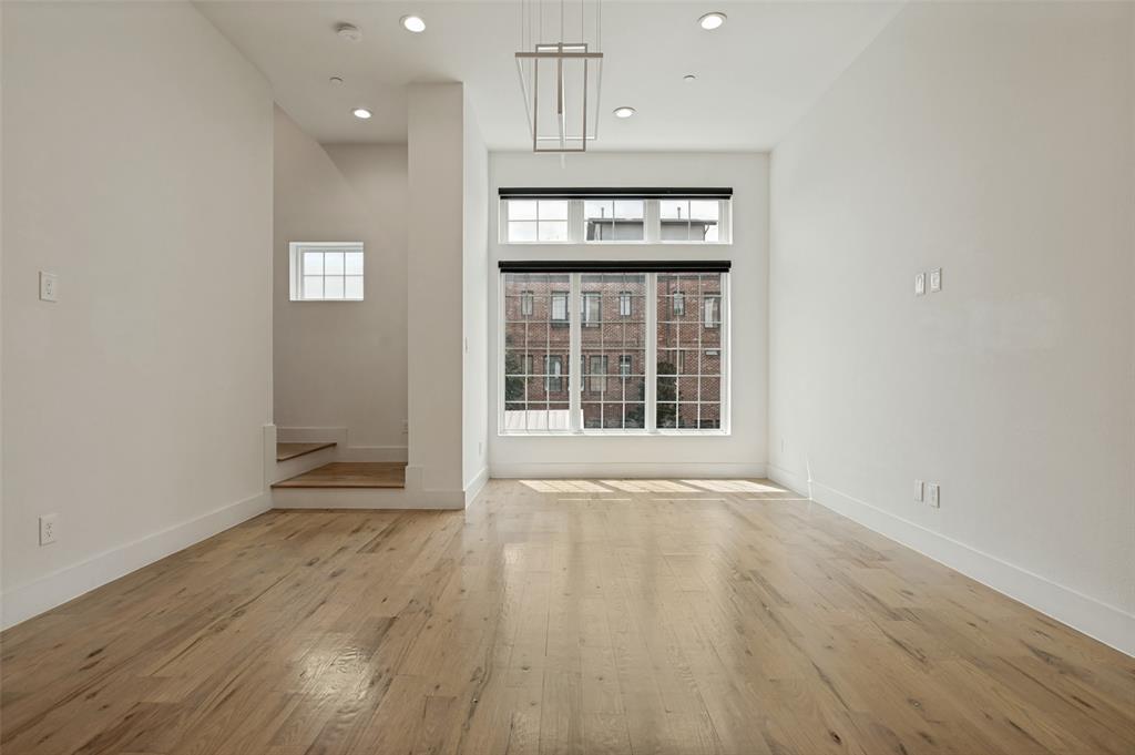 1910 Caddo Street, #B105, Dallas, TX 75204