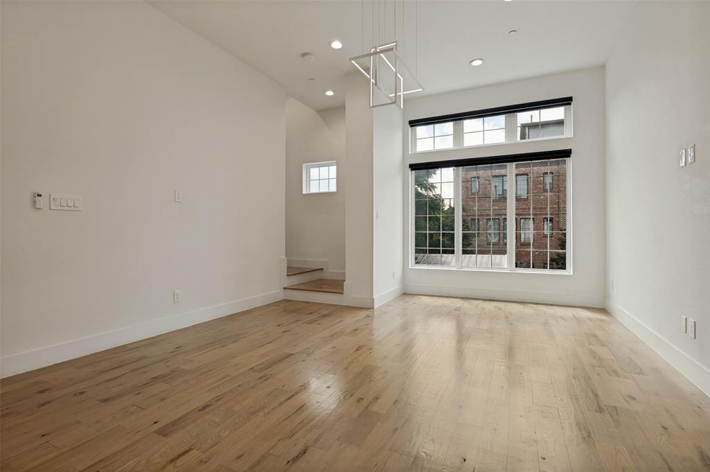 1910 Caddo Street, #B105, Dallas, TX 75204