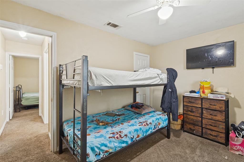 4528 Yancy Street, Dallas, TX 75216