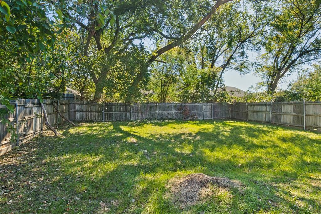 4528 Yancy Street, Dallas, TX 75216