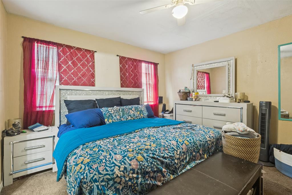 4528 Yancy Street, Dallas, TX 75216