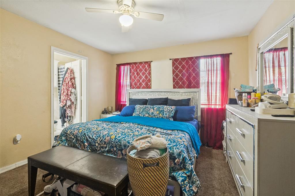 4528 Yancy Street, Dallas, TX 75216