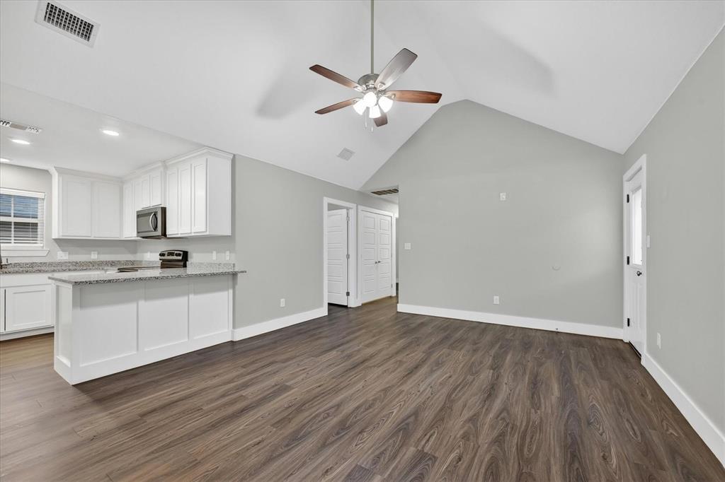 1032 Ray Drive, Denison, TX 75020