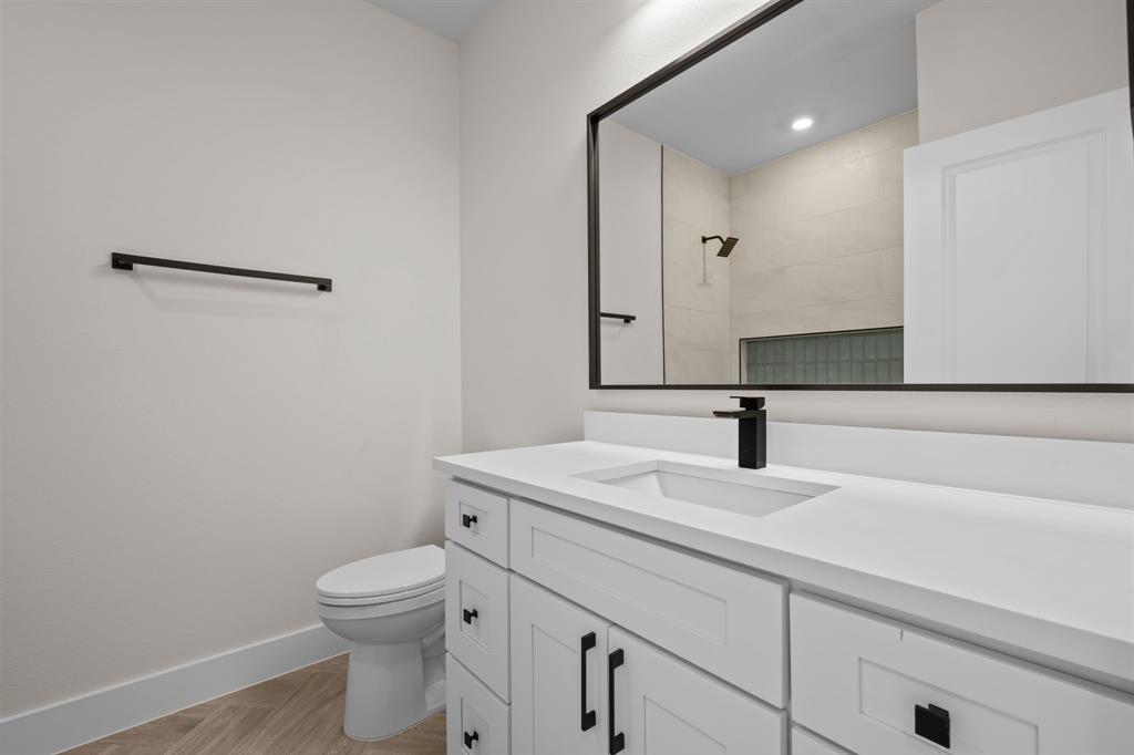 2625 White Rock Drive, Granbury, TX 76048