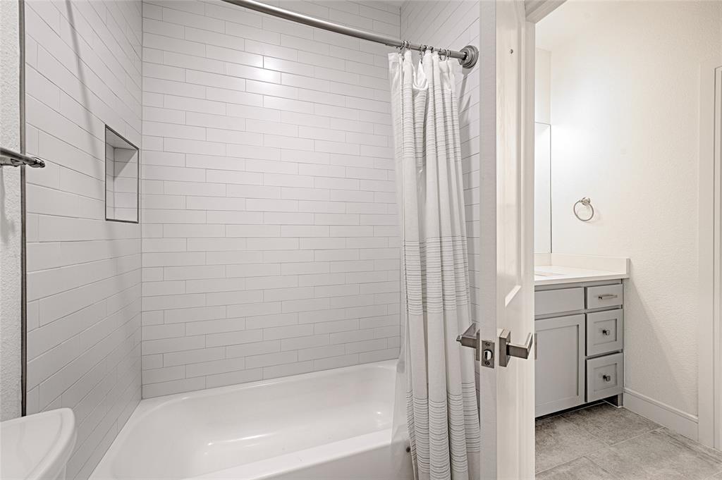 5067 Gaston Avenue, Dallas, TX 75214