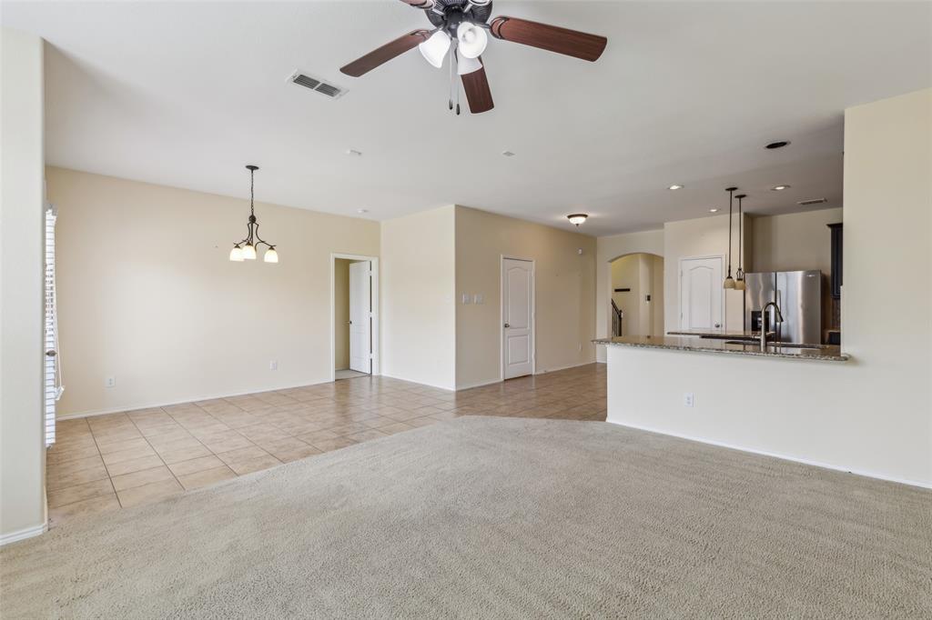 2030 Abbey Road, Heartland, TX 75126