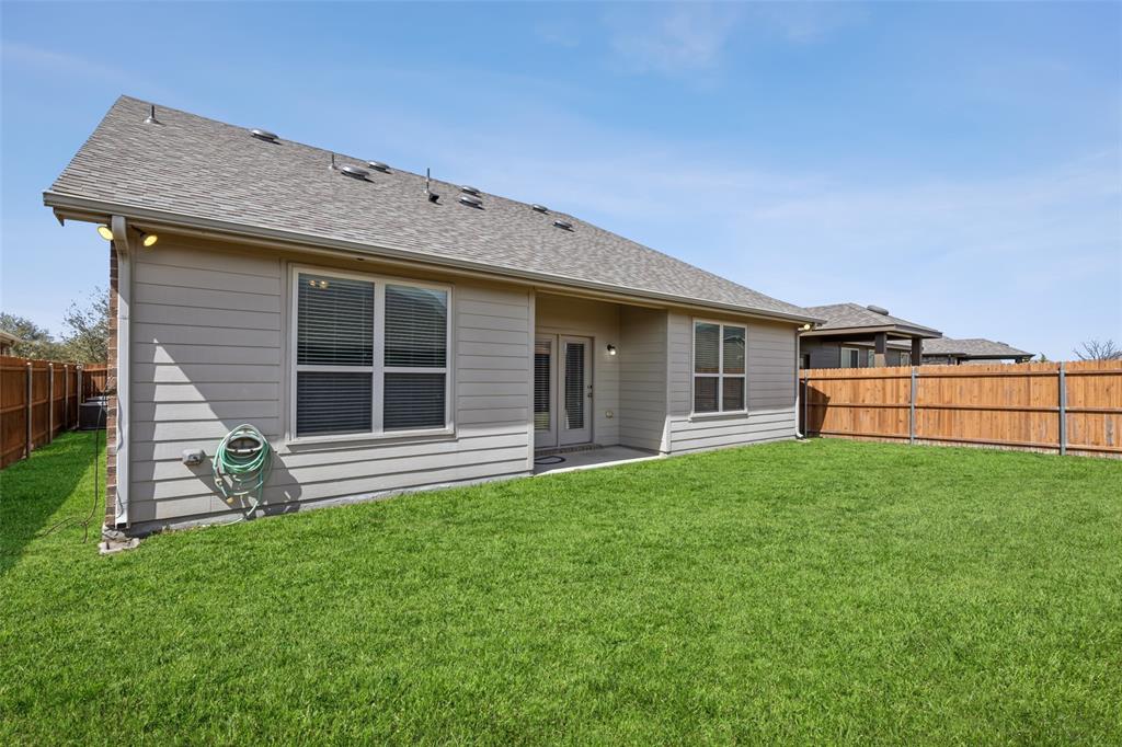 2030 Abbey Road, Heartland, TX 75126