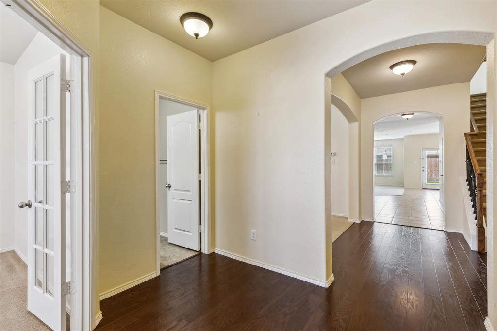 2030 Abbey Road, Heartland, TX 75126