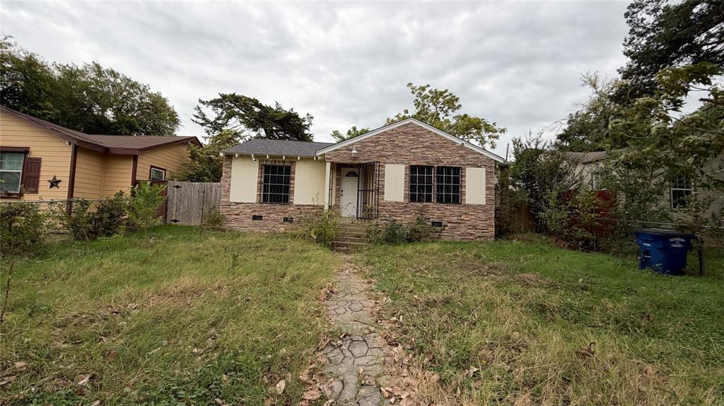 1434 Carson Street, Dallas, TX 75216