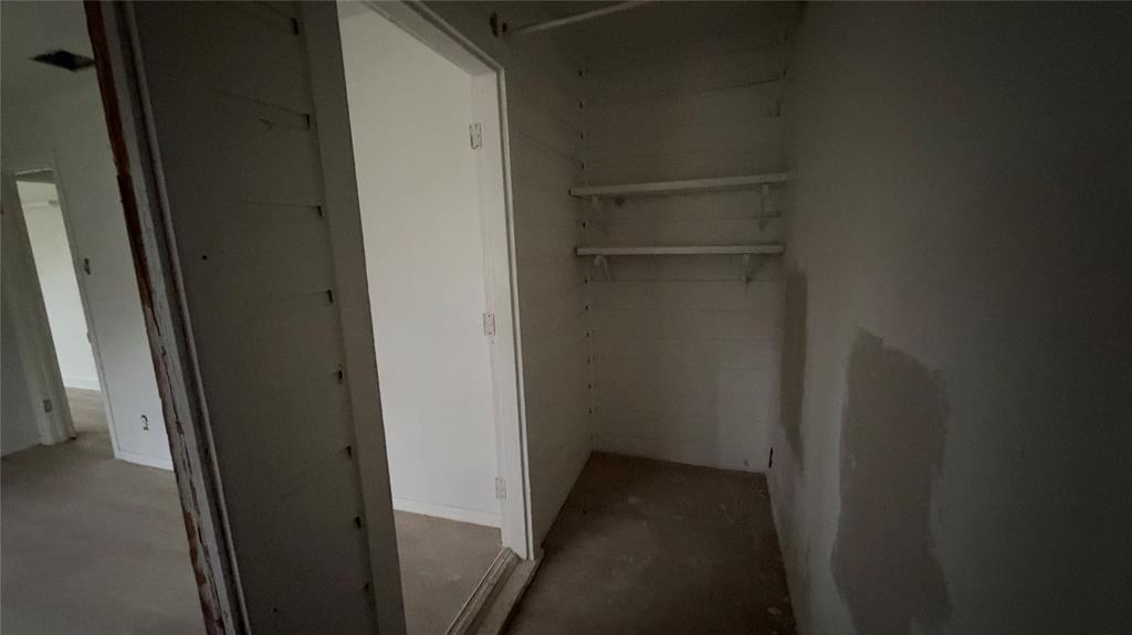 Open space in 1st bedroom