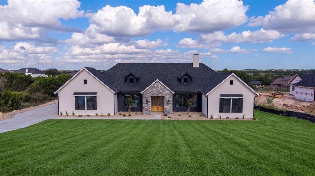 244 Martin Drive, Granbury, TX 76049