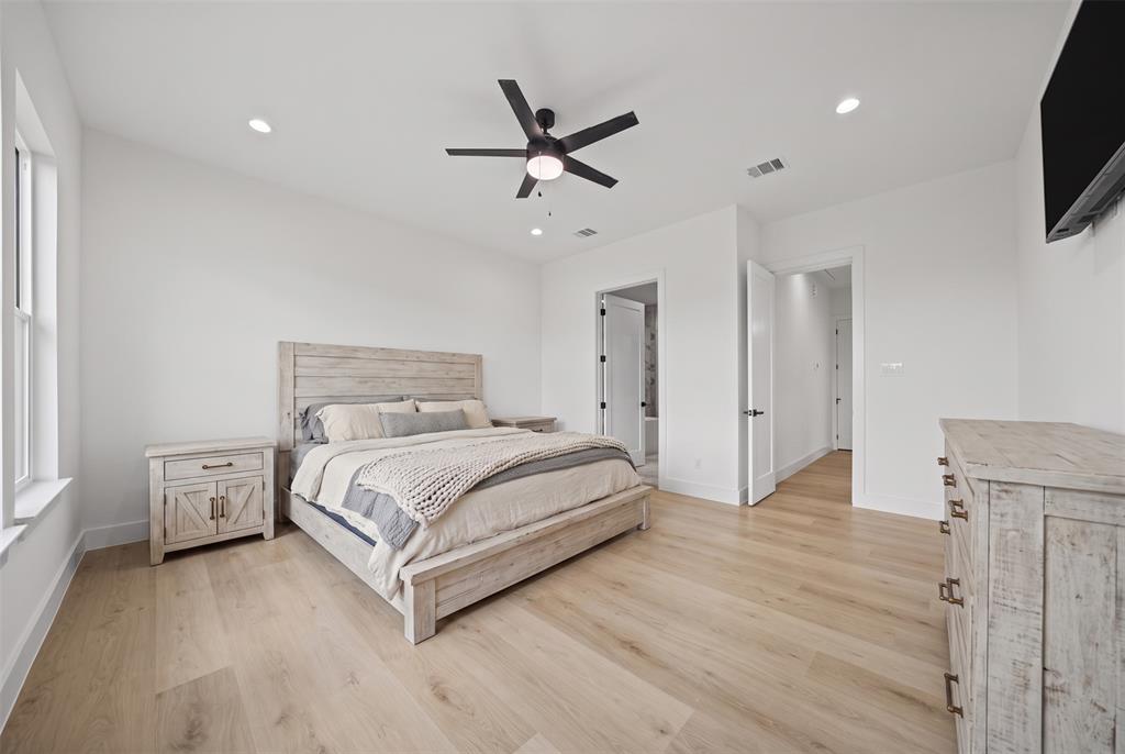 244 Martin Drive, Granbury, TX 76049