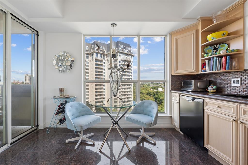 3401 Lee Parkway, #1007, Dallas, TX 75219