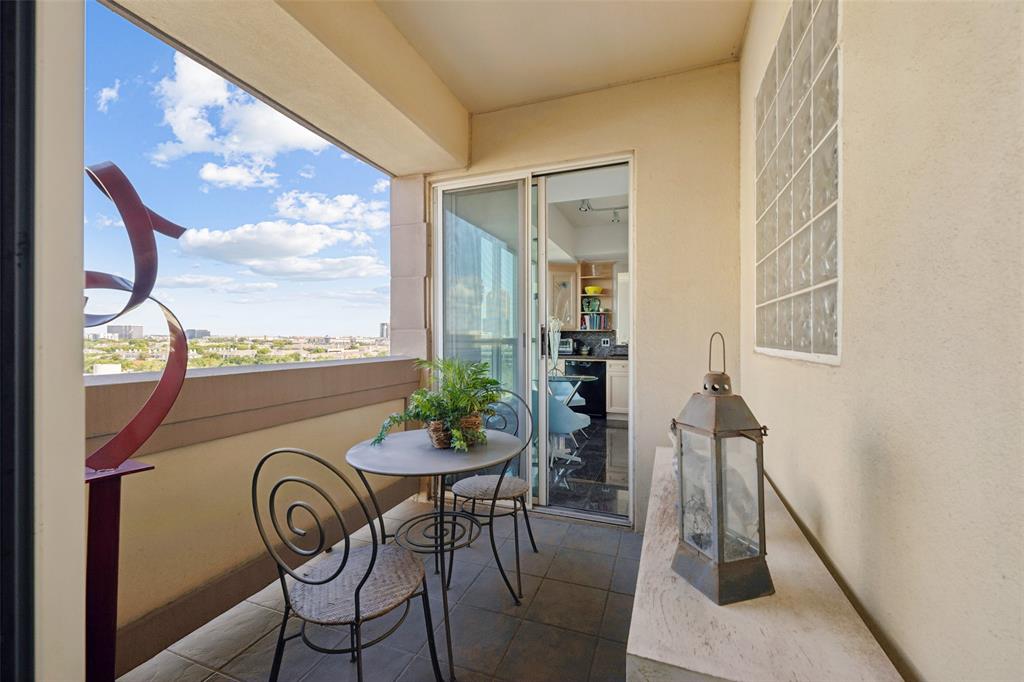3401 Lee Parkway, #1007, Dallas, TX 75219