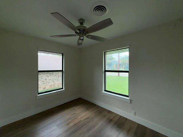 1109 Nugent Street, Bowie, TX 76230