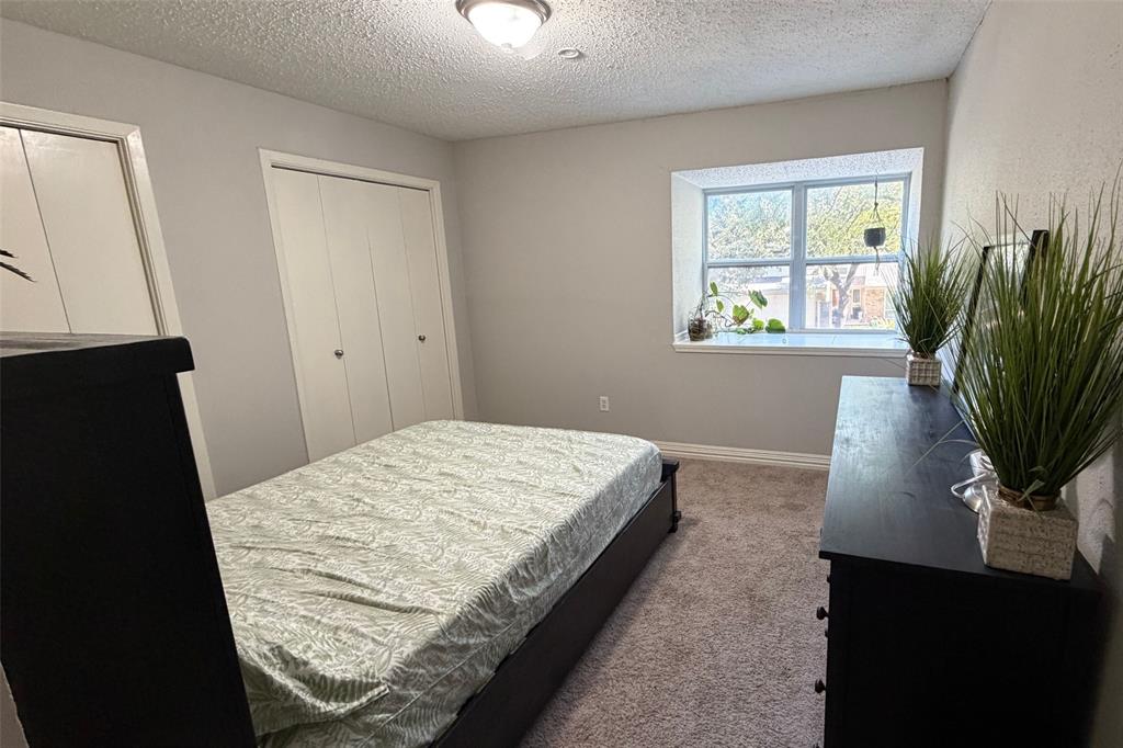Bedroom 2 - Second Level