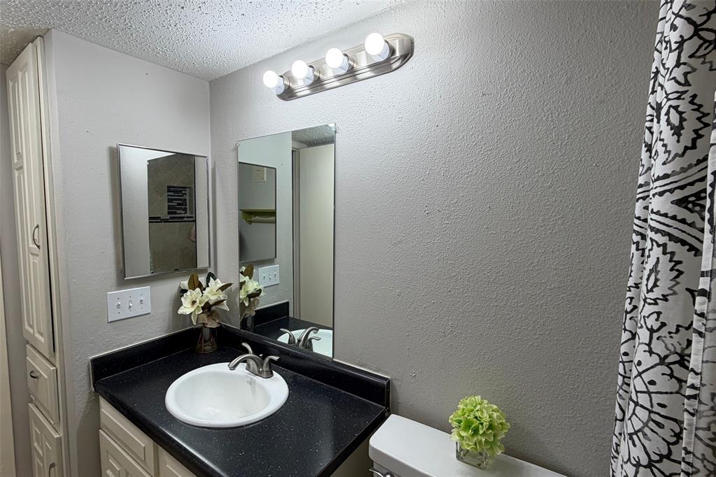 Bathroom 2 - Second Level
