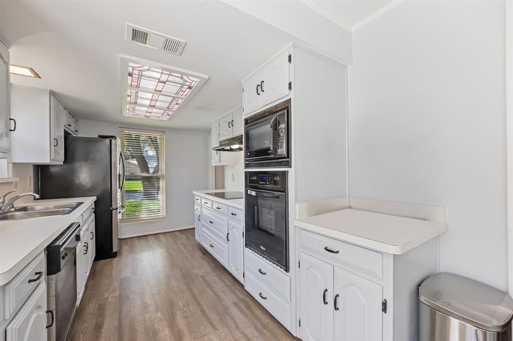 310 Doral Place, Garland, TX 75043