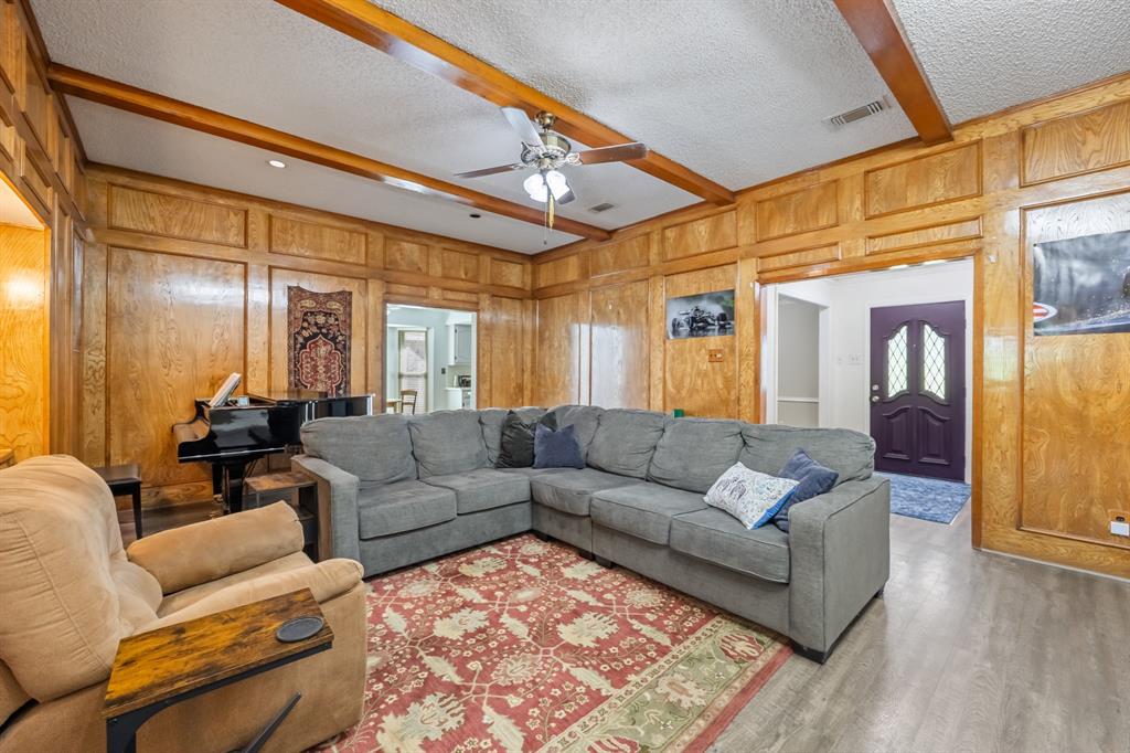 310 Doral Place, Garland, TX 75043