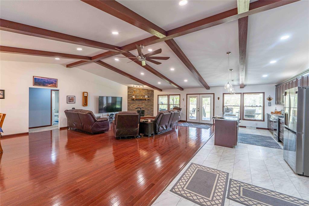 211 E Bay Drive, Bridgeport, TX 76426