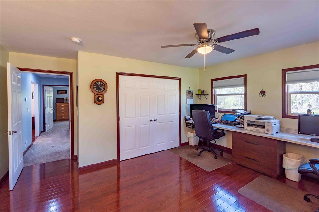 211 E Bay Drive, Bridgeport, TX 76426