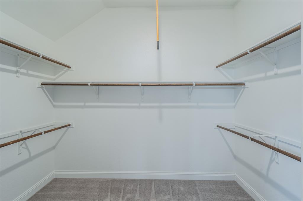 260 Tallgrass Drive, Lavon, TX 75166